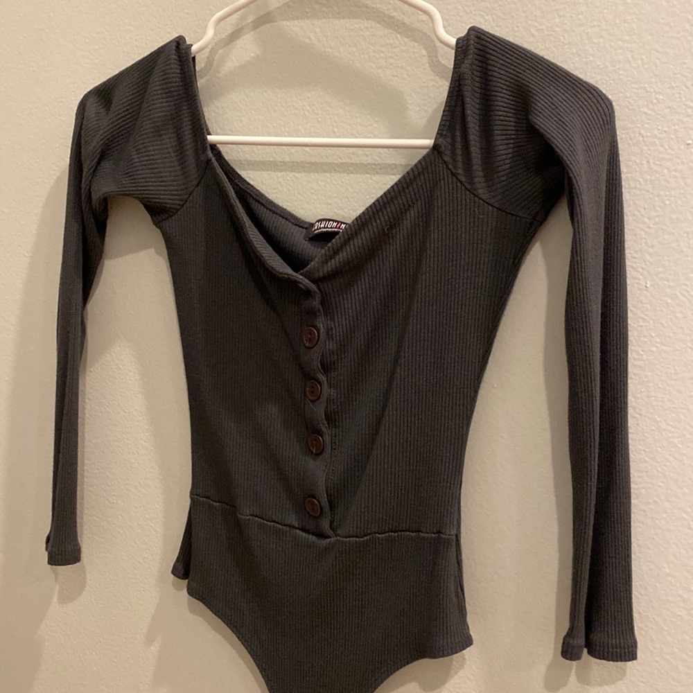 Fashion nova body suit